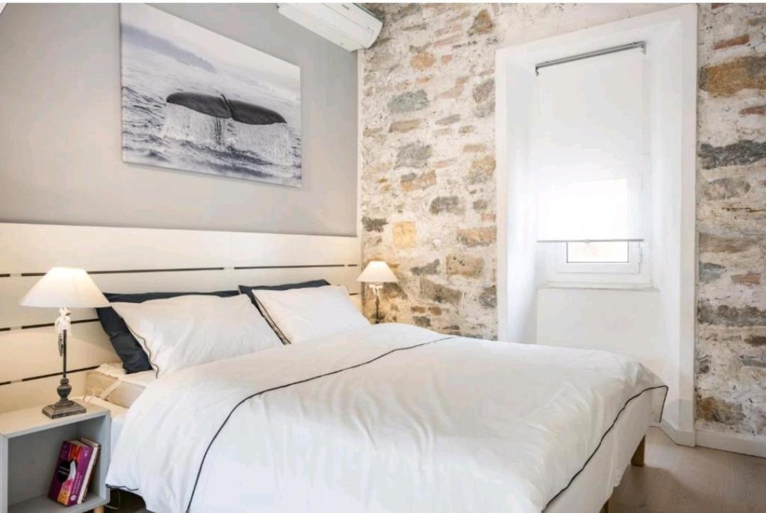Whale Song Apartment - With Private Parking La Spezia Exterior photo